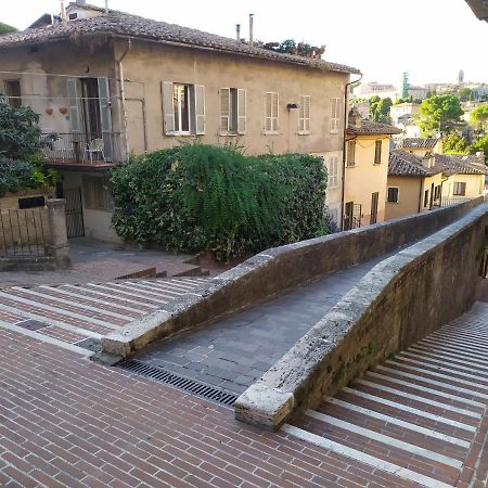 Casa Di Debora Hotel Perugia Luaran gambar