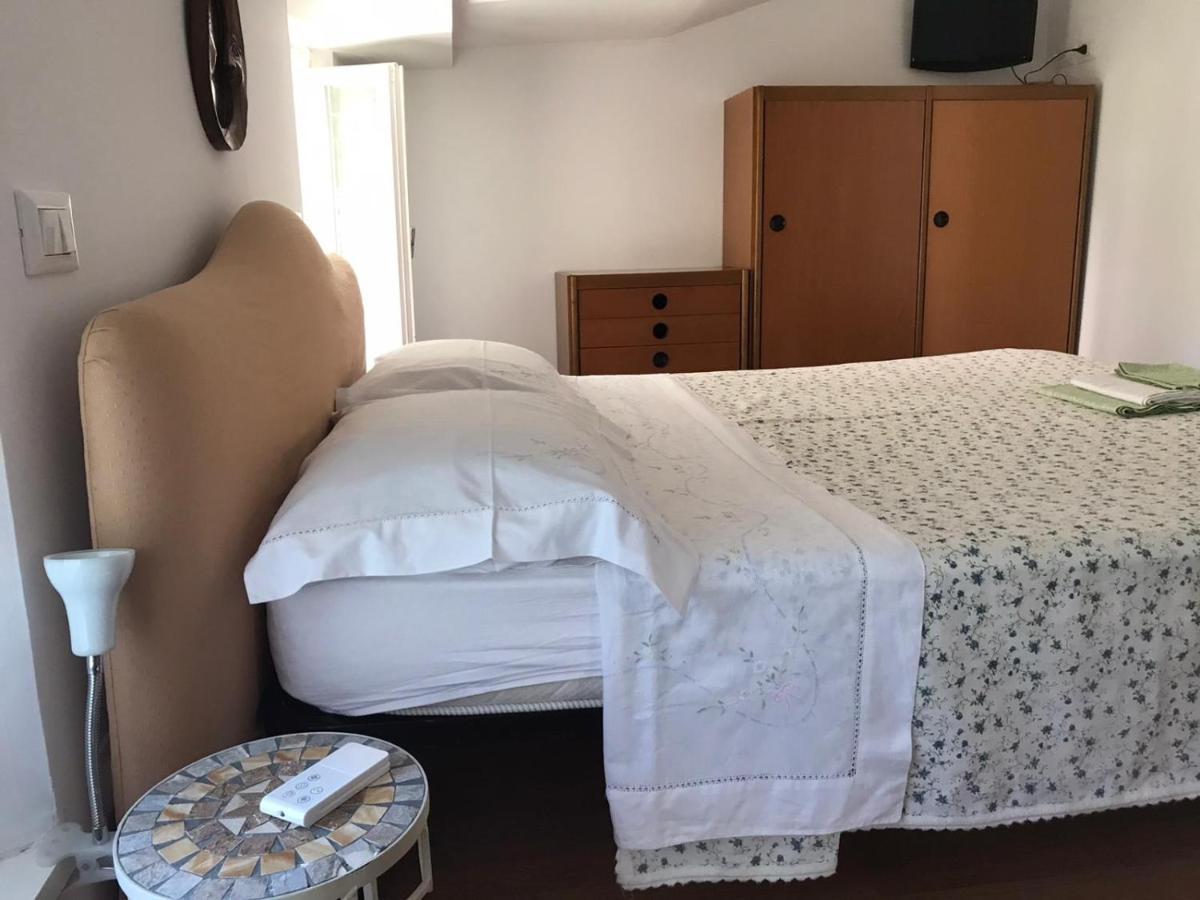 Casa Di Debora Hotel Perugia Luaran gambar